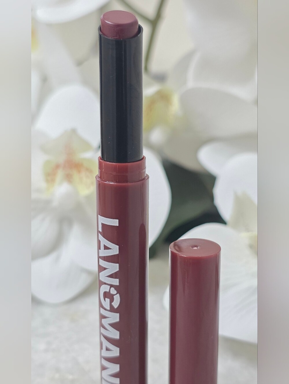 Matte Lip Crayon in Deep Berry - Picture 6 of 8